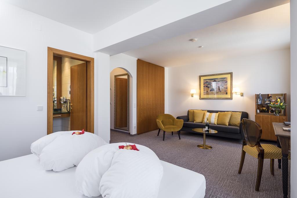 Hotel Goritschnigg Velden am Woerthersee Luaran gambar